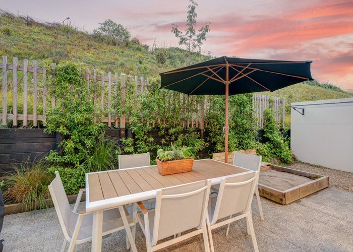  at 15 Sanremo Lane, Stanmore Bay, Whangaparaoa
