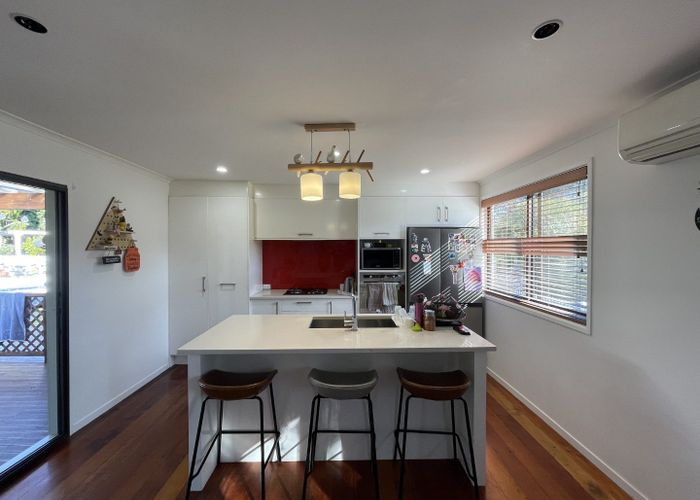  at 6 Godley Road, Green Bay, Waitakere City, Auckland