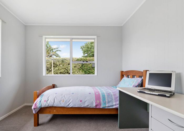  at 19B Diorella Drive, Clover Park, Auckland