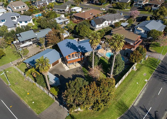  at 142 Kings Avenue, Matua, Tauranga