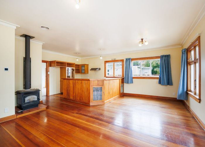  at 33 Kingswood Street, Takaro, Palmerston North, Manawatu / Whanganui