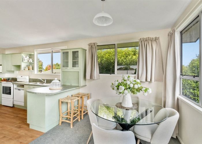  at 2/33 Northfield Road, Casebrook, Christchurch