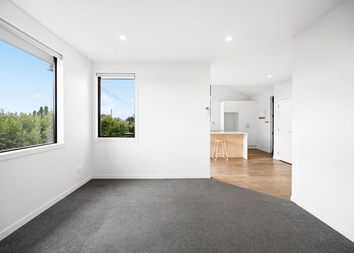  at 1/81 Storey Avenue, Forest Lake, Hamilton