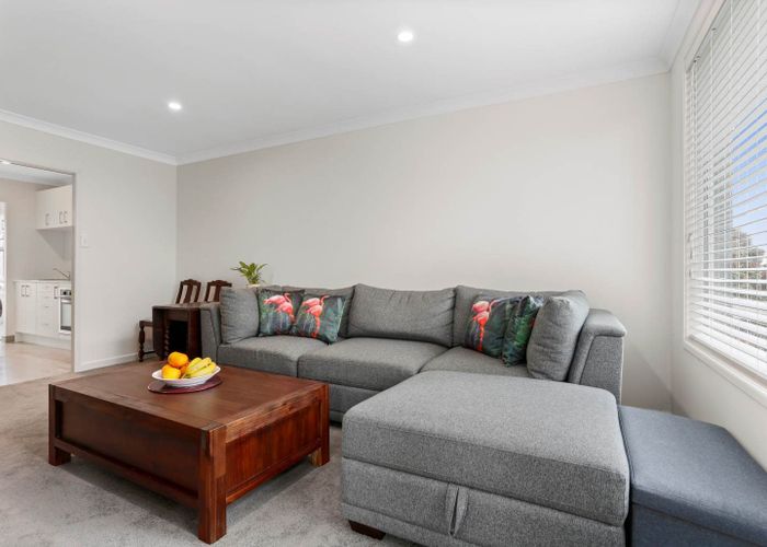  at 10/2 Fairview Road, Mount Eden, Auckland City, Auckland