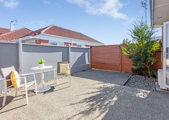  at 2/110 Martin Street, Wallaceville, Upper Hutt