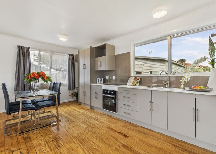  at 13 Fairlight Place, Manurewa, Auckland