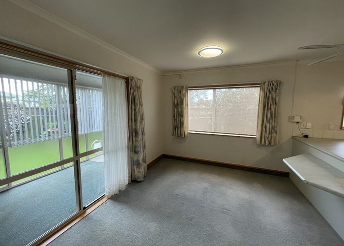  at 1/18 Knightsbridge Place, Taradale, Napier, Hawke's Bay
