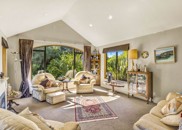  at 33 Wood Leigh, Paraparaumu Beach, Paraparaumu