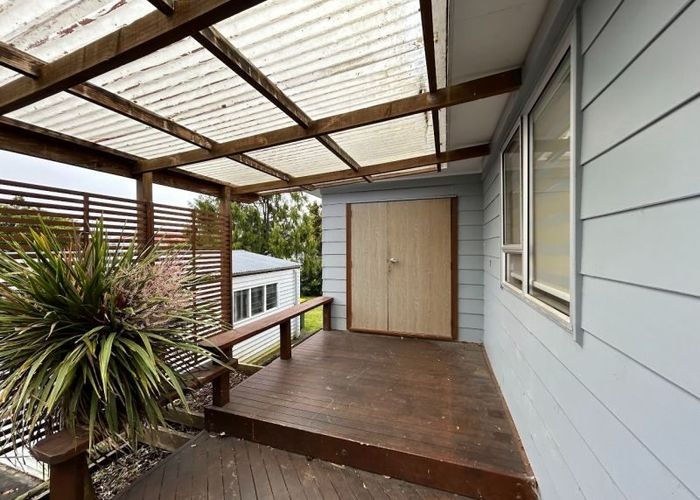  at 8 Leatham Cr, Opaheke, Papakura, Auckland