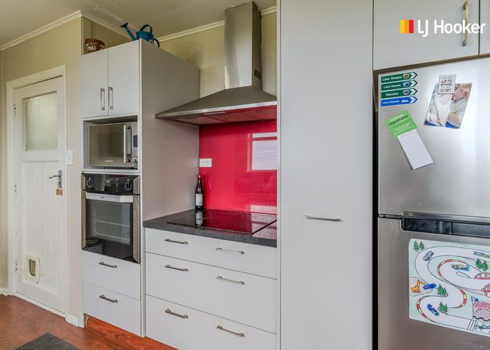  at 15 Hanlon Street, Halfway Bush, Dunedin