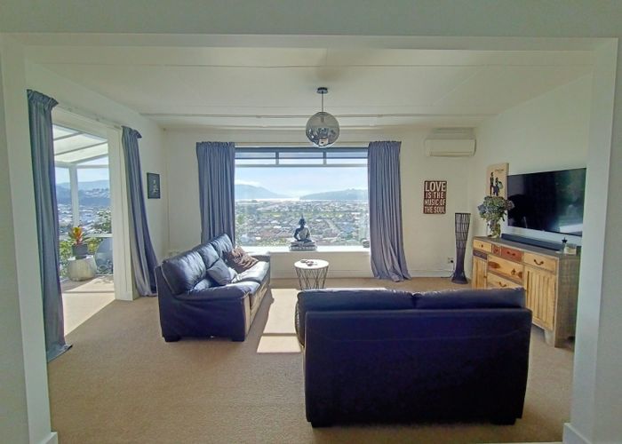  at 42 Easther Cres, City Centre, Dunedin, Otago
