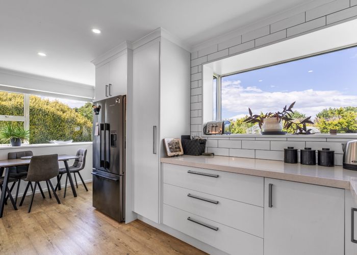  at 184 Fairweather Road, Mill Road, Invercargill