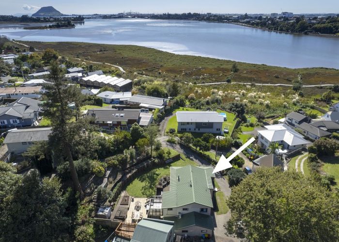  at 33B Churchill Road, Judea, Tauranga