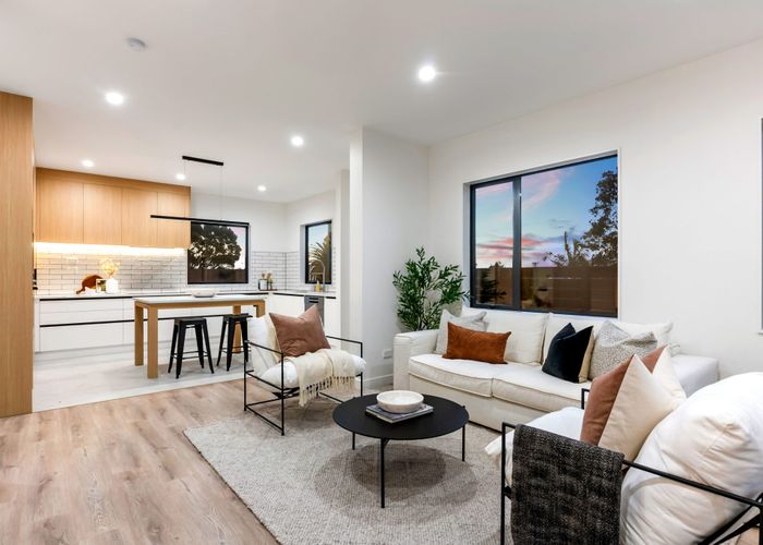  at 12A Union Road, Howick, Manukau City, Auckland