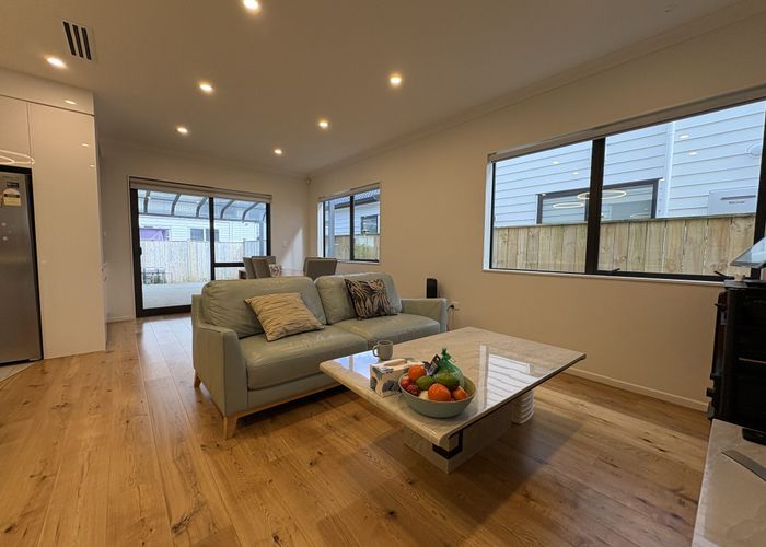  at 9 Bush view Place, Flat Bush, Manukau City, Auckland
