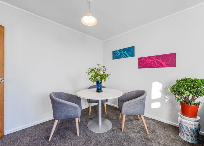  at 10/41 Barber Grove, Moera, Lower Hutt