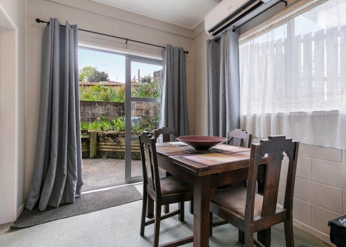  at 1/71 Captain Scott Road, Glen Eden, Waitakere City, Auckland