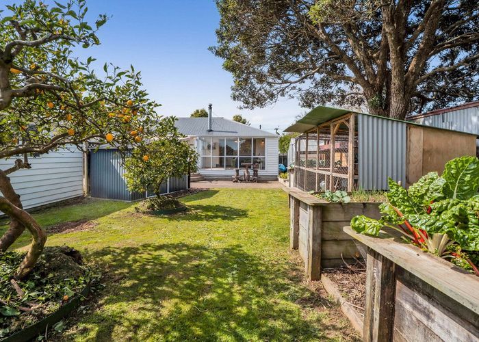  at 12 Miro Street, Merrilands, New Plymouth, Taranaki