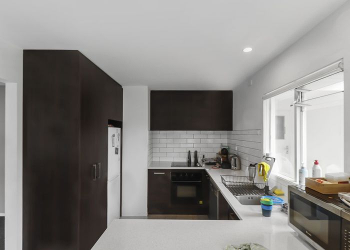  at 32 Myers Road, Manurewa, Manukau City, Auckland