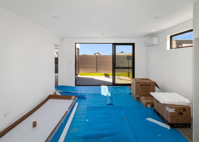  at 15a Mataikokako Loop, Kawakawa Bay, Manukau City, Auckland