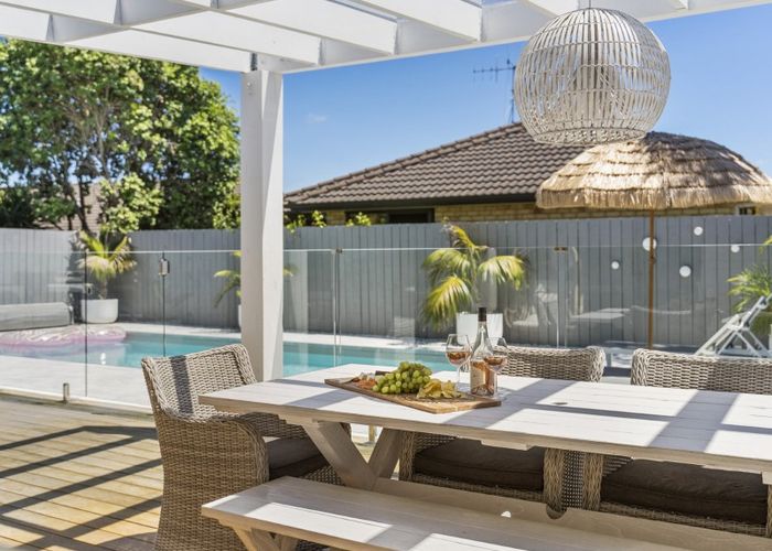  at 726 Gloucester Road, Papamoa Beach, Papamoa