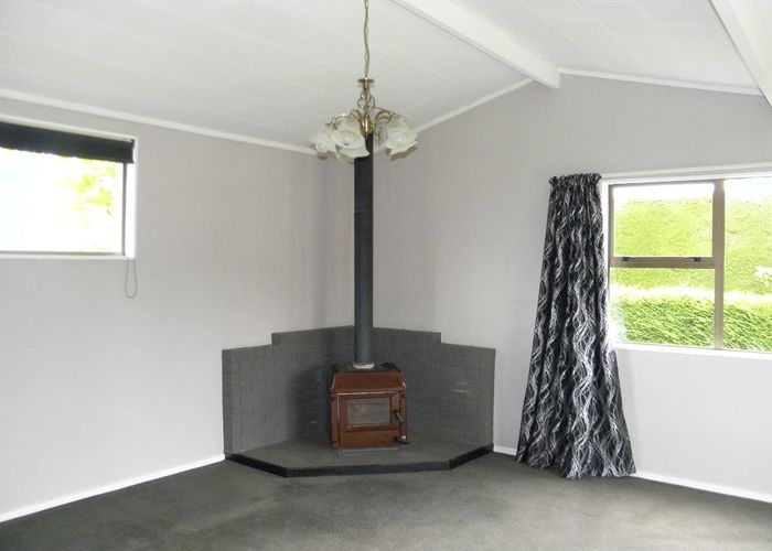  at 819 North Road, Lorneville, Invercargill