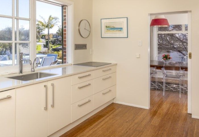  at 24 Vanessa Crescent, Glendowie, Auckland