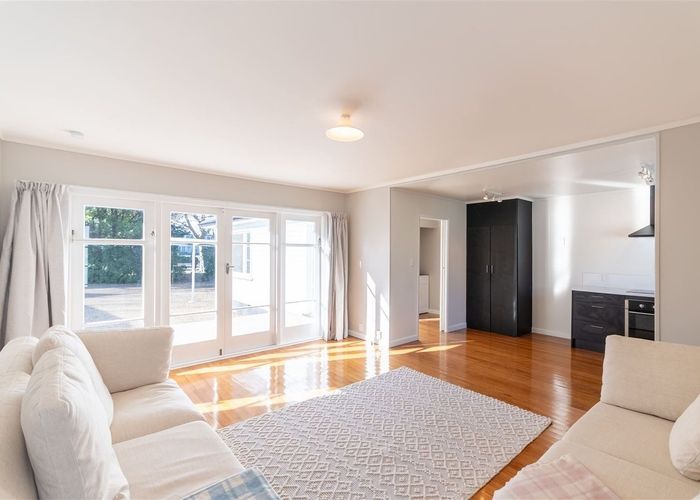 For rent 59 Yaldhurst Road, Sockburn, Christchurch City, Canterbury