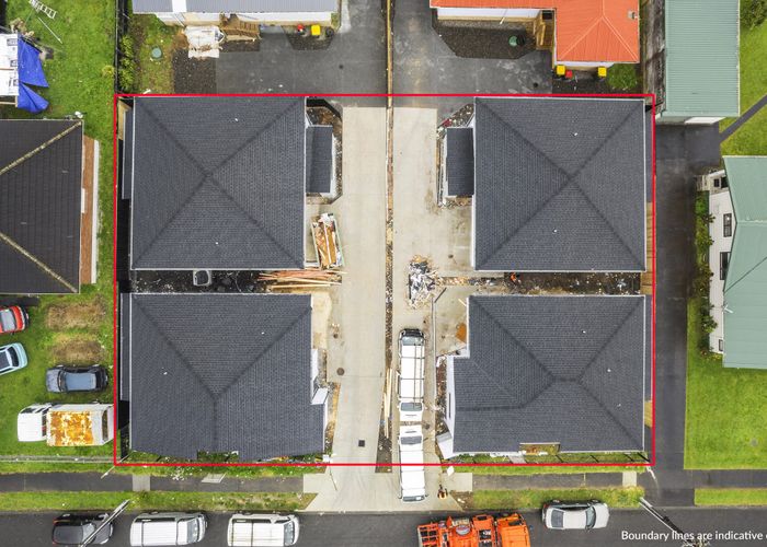  at 12 Mervan Street, Mangere East, Auckland