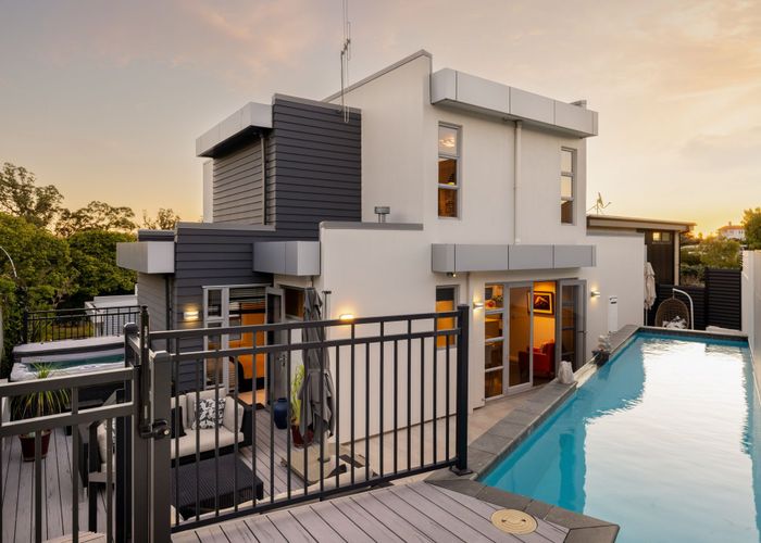  at 5 Lake Domain Drive, Frankton, Hamilton, Waikato