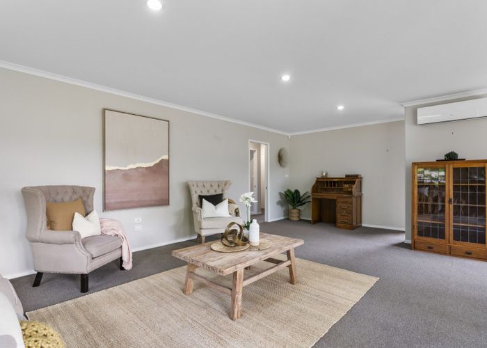  at 37 Bridgewater Way, Pyes Pa, Tauranga