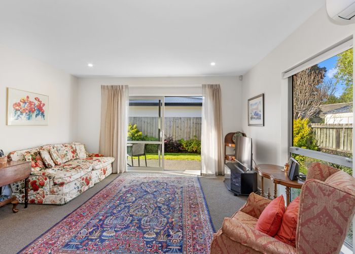 at 2/361 Avonhead Road, Avonhead, Christchurch City, Canterbury