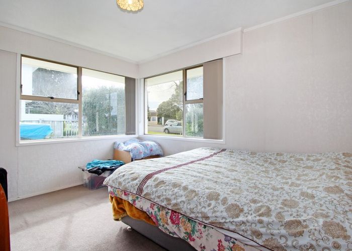  at 1/37 Wallace Road, Papatoetoe, Auckland
