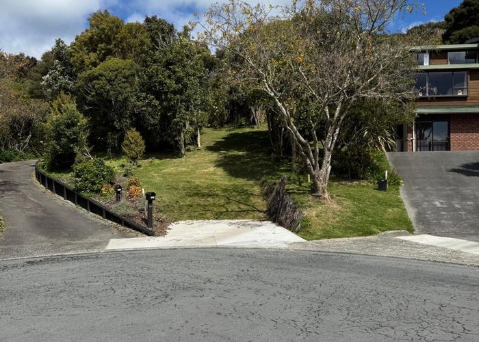  at 9A Furneaux Grove, Whitby, Porirua, Wellington