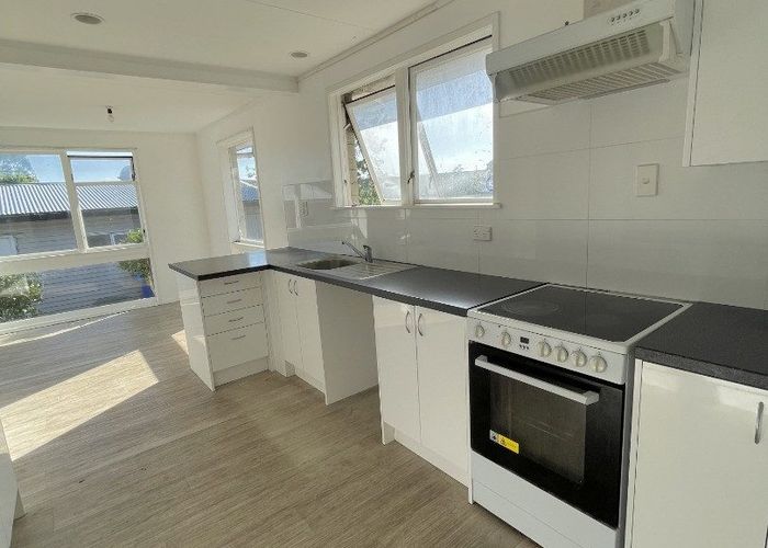  at 13 Chelburn Crescent, Mangere, Manukau City, Auckland