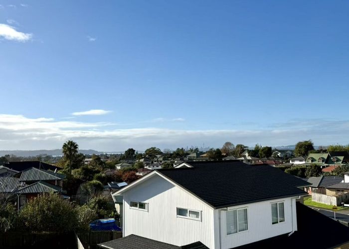  at 4 Tawapou Close, Massey, Waitakere City, Auckland