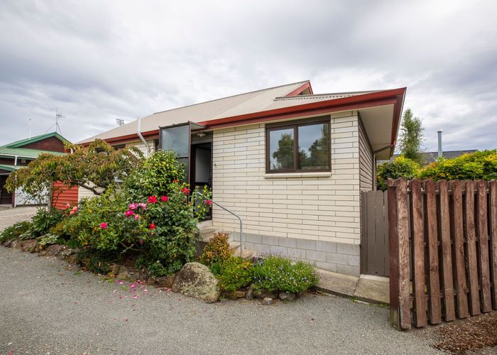  at 2/347A Church Street, West End, Timaru