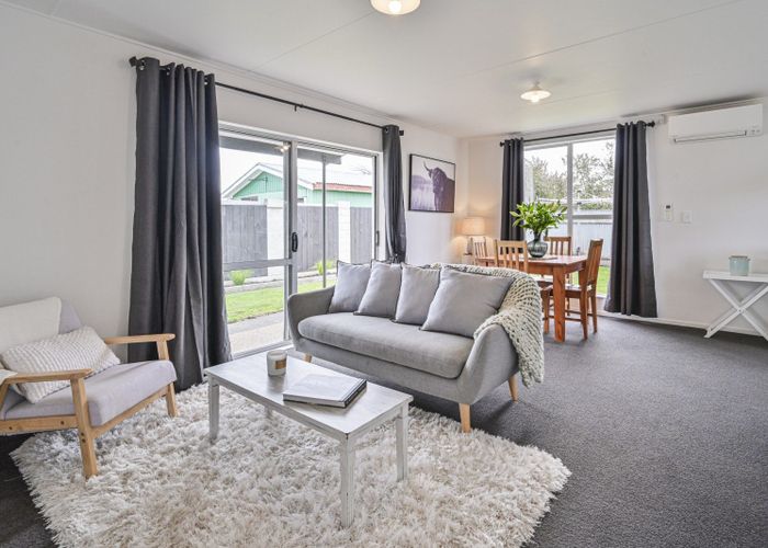  at 8B Walton Way, Flaxmere, Hastings, Hawke's Bay