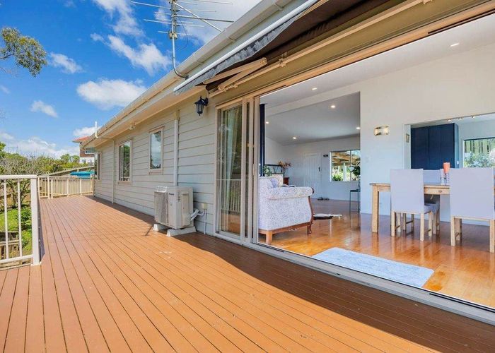  at 3 Dalmeny Close, Murrays Bay, North Shore City, Auckland