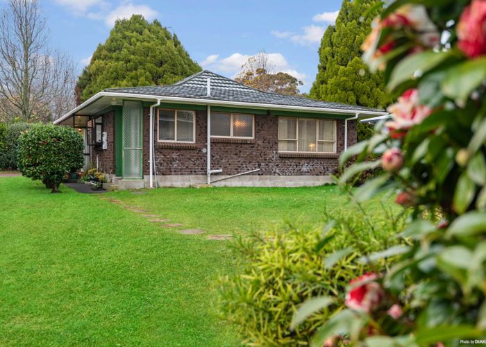  at 172 Lincoln Road, Henderson, Auckland
