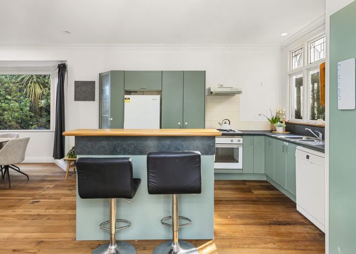 at 15 Oku Street, Island Bay, Wellington, Wellington
