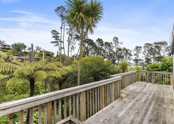  at 22 Rosecamp Road, Beach Haven, North Shore City, Auckland