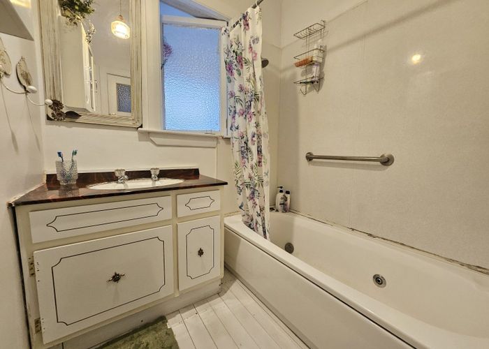  at 53 Nelson Quay, Cobden, Grey, West Coast