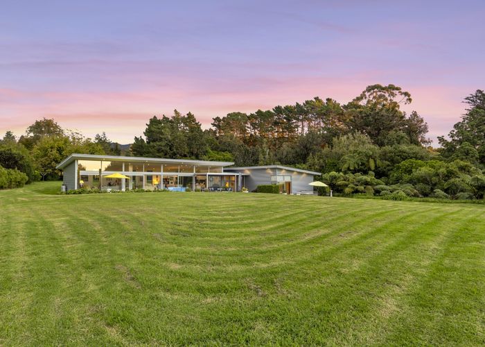  at 299 Surrey Hill Road, Oakura, New Plymouth, Taranaki