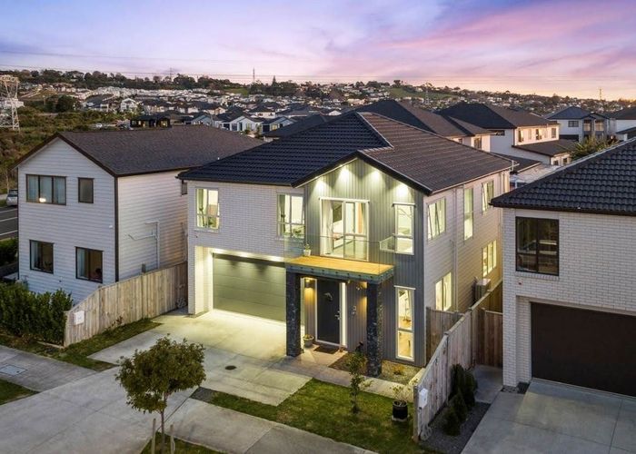  at 68 Castlebane Road, Flat Bush, Manukau City, Auckland