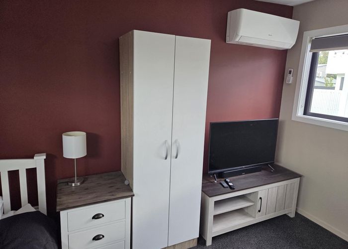  at 652 Gloucester Street, Linwood, Christchurch City, Canterbury