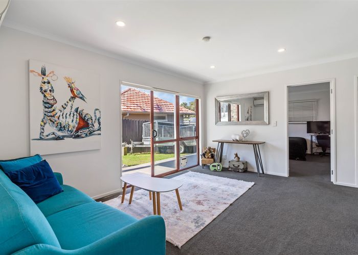  at 43 Cockle Bay Road, Cockle Bay, Auckland