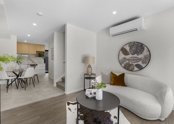  at 13-15/27 Taikata Road, Te Atatu Peninsula, Waitakere City, Auckland