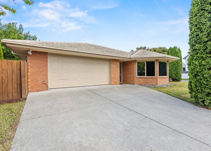  at 1 Henridge Place, Avonhead, Christchurch City, Canterbury