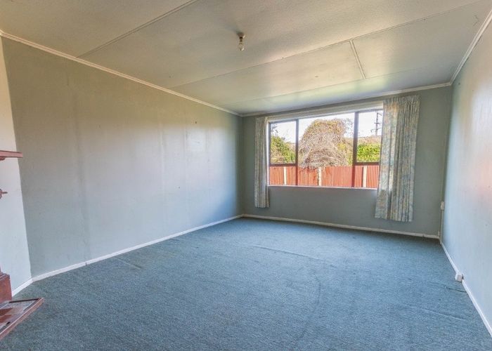  at 454 Wellington Road, Marton